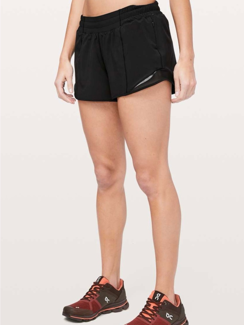 Lululemon Hotty Hot Short *Long 4"
Black